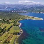 With Outdoor Swimming Pool 183 Pridraga