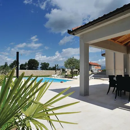 Holiday home Beautiful Home In Pridraga With Kitchen Pridraga